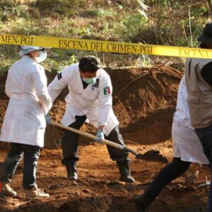 50 Personas localizadas en narcofosas