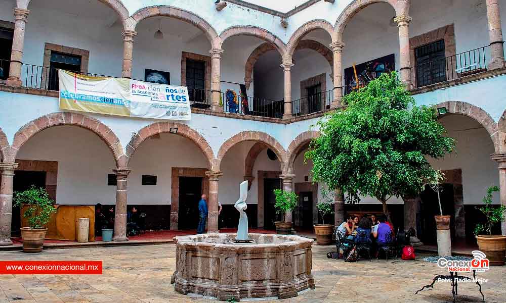 Docentes de facultad popular de Bellas Artes en Morelia denuncian irregularidades