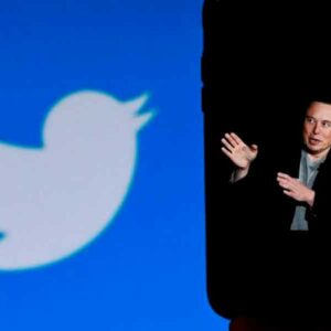 Elon Musk confirma compra de Twitter