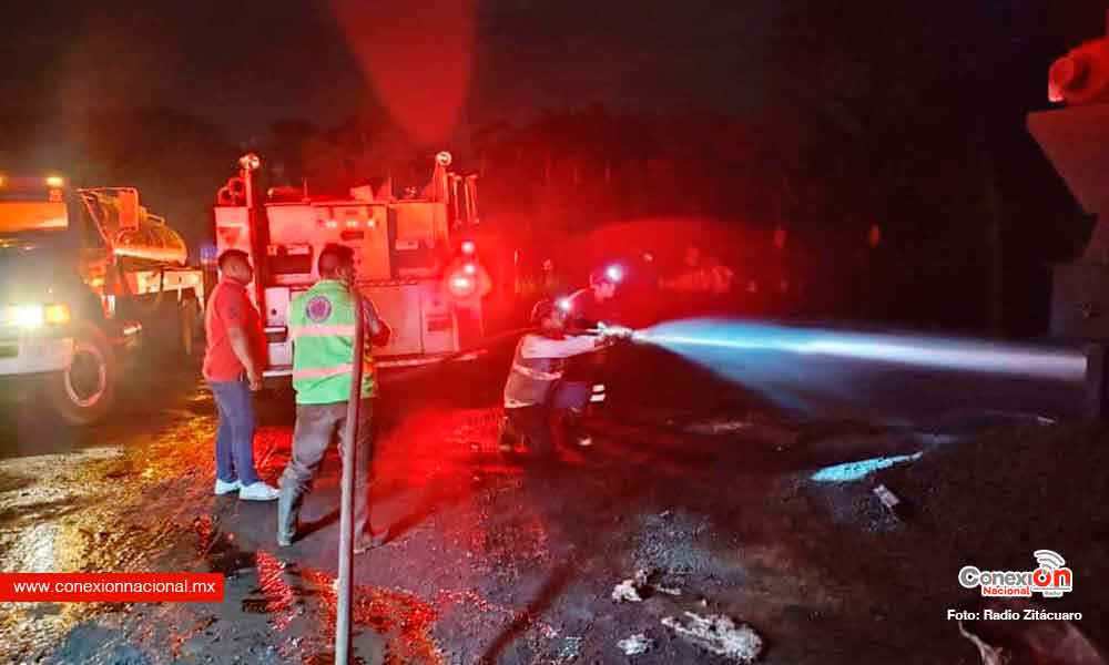 Explosión en planta asfaltadora de Texistepec, Veracruz, deja severos daños materiales