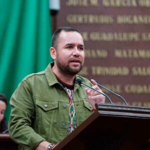 Propone Reyes Galindo revocación de permisos