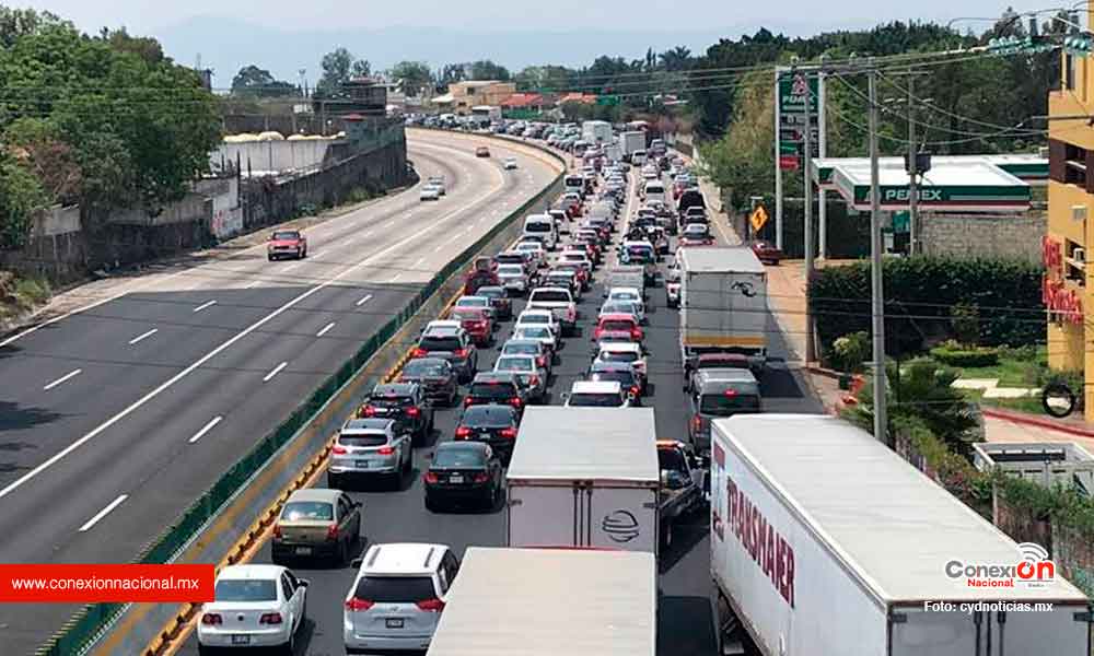 Caos la autopista México Acapulco