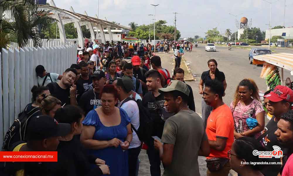 Disuelven caravana migrante