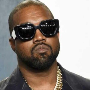 acusan a Kanye West de divulgar videos y fotos íntimas