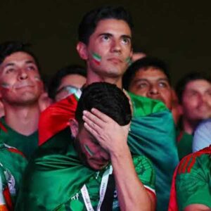 Fanáticos mexicanos buscan volver a México