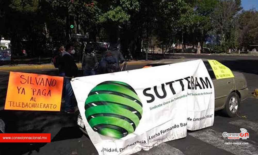 Trabajadores de telebachillerato denuncian descuentos irregulares