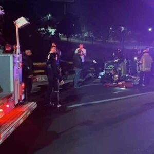 Accidente deja a una mujer sin piernas en Morelia