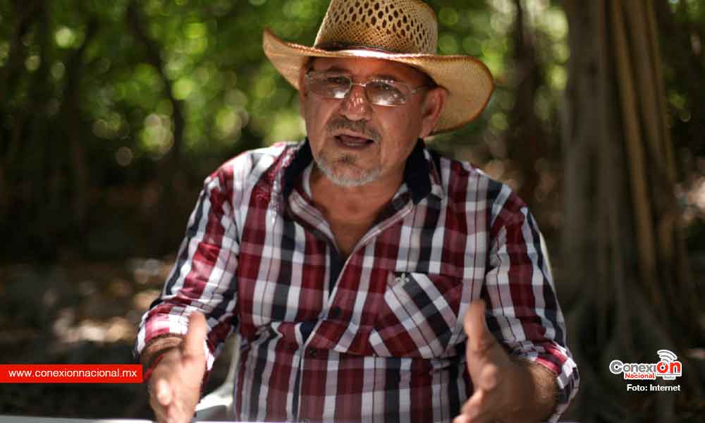 Atacan vivienda de Hipólito Mora en La Ruana