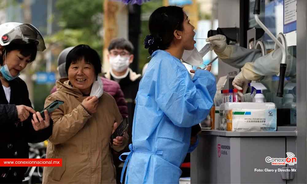 China “suavizó” restricciones vs el Covid por protestas y se dispararon contagios y muertes