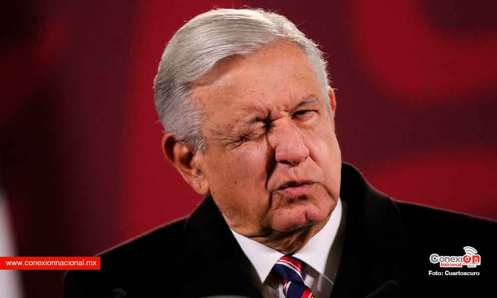 AMLO seguirá con cambios para concentrar el poder, causando un deterioro democrático: analistas de EU