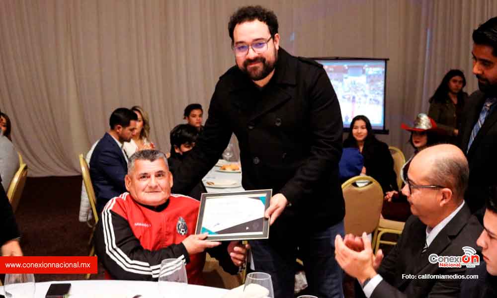 Gobierno de Tecate reconoce a deportistas tecatenses