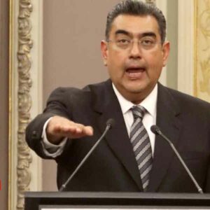 Sergio Salomón Céspedes es el gobernador sustituto en Puebla