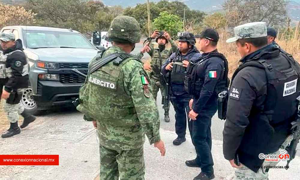 Topón entre la Familia Michoacana y militares