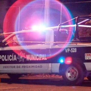 Hallan cadáver con narcomensaje