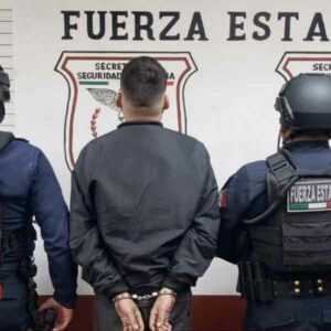 Detiene FESC a diez hombres; decomisa importante cargo de fentalino y diversas sustancias ilícitas