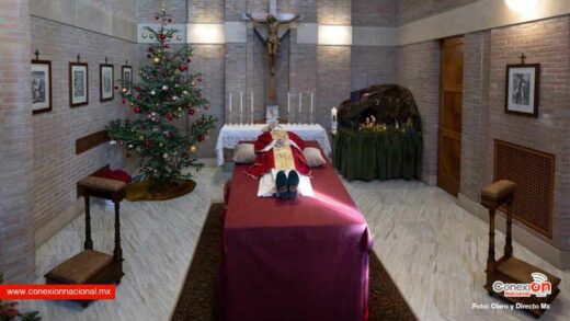 El cuerpo de Benedicto XVI ya recibe primeros honores, este lunes estará en Basílica de San Pedro