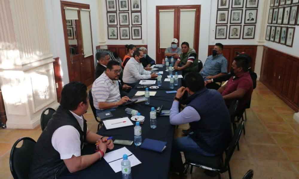 FNIC-CTC bloquearon centro de Huajuapan y Citreso
