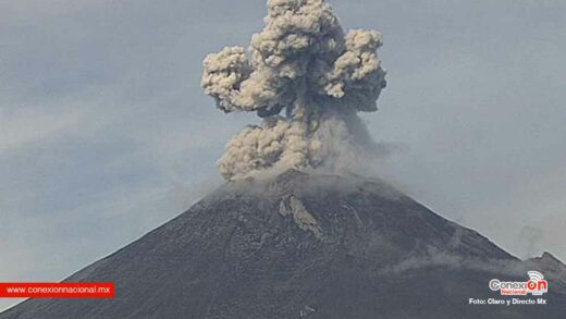 Despierta el Popocatépetl con dos explosiones