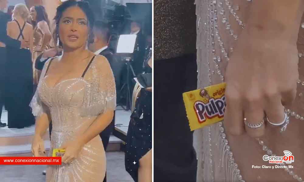 Como buena mexicana, Salma Hayek llegó a los Golden Globes con un Pulparindo