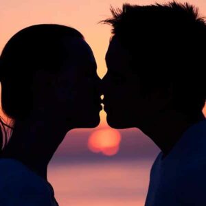 Aquí una breve historia de “el beso”