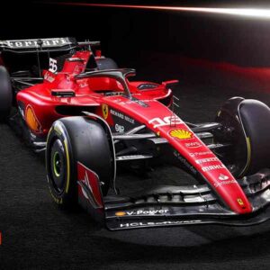 Ferrari presenta el SF-23 y lo hace a lo grande, en la pista
