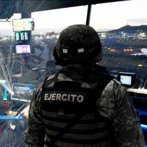 Avanza militarización, ceden diputados control total del espacio aéreo al ejército