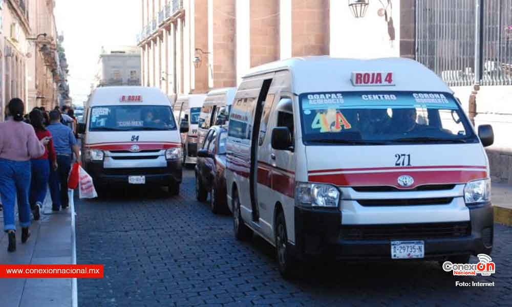 Transportistas de Michoacán dejarán de pagar contribuciones
