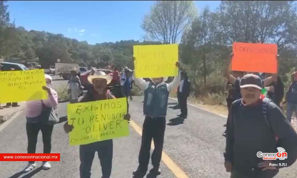 Sin solución el conflicto político en Yucuxaco
