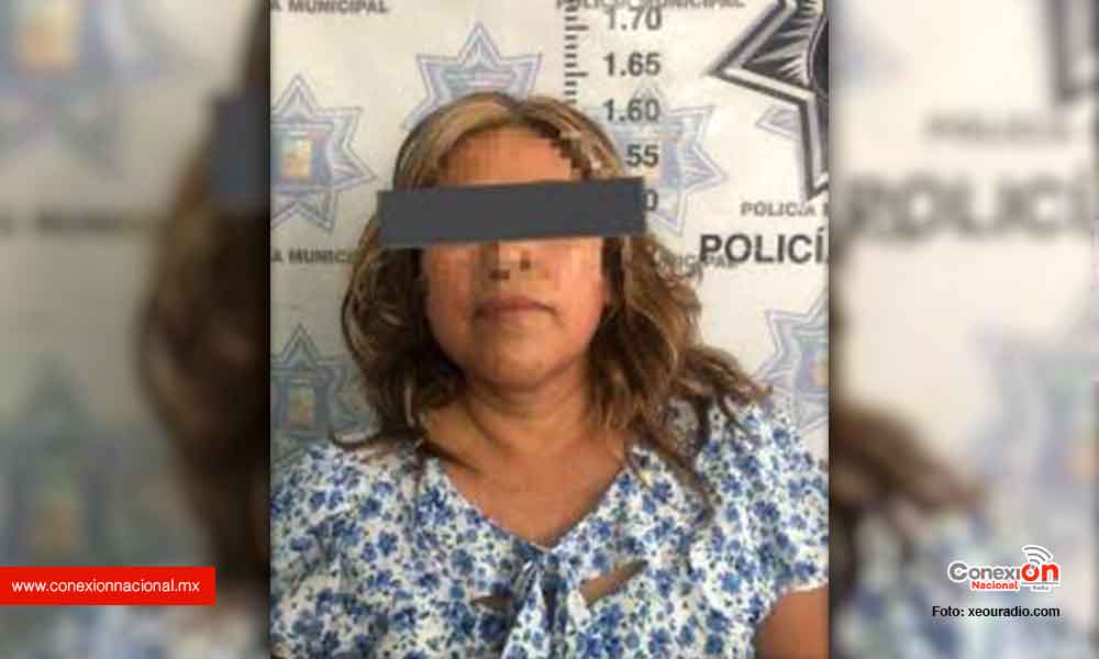 Detienen a una mujer por portación de arma de fuego