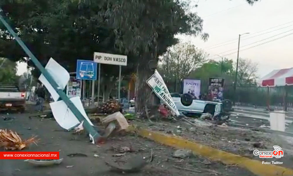 Fuerte choque provoca volcadura