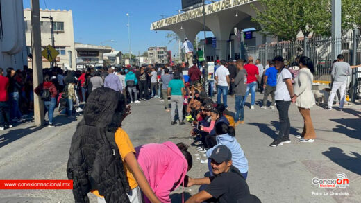 Migrantes se movilizan hacia Puente Paso del Norte ante rumor de apertura de la frontera